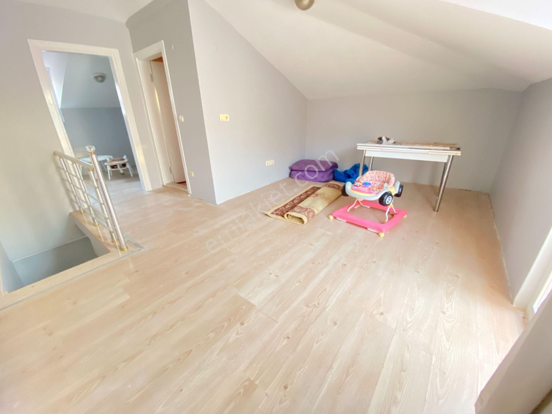 Avcılar Üniversite Mah. Metrobüse Yakın 4+1 Satılık Dublex Daire - Görsel 22