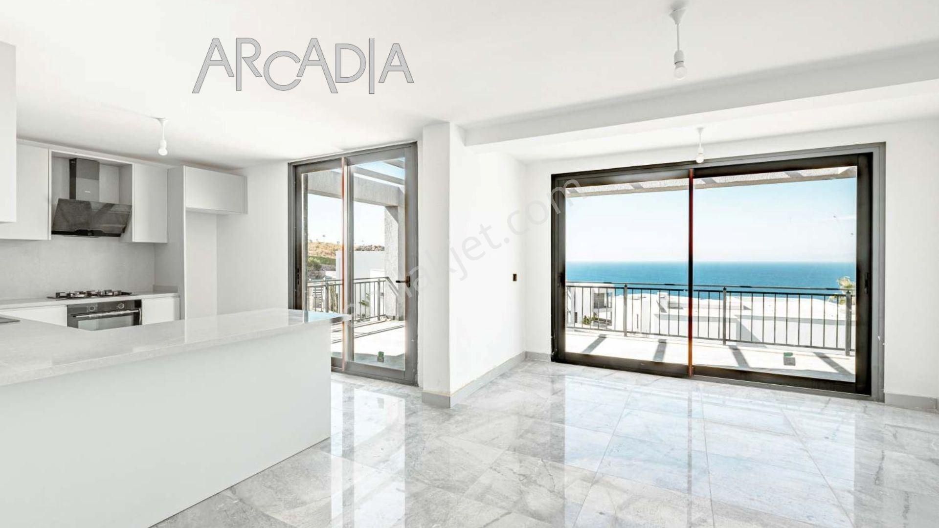 Bodrum Dirmil Satılık Daire Arcadia Sitesinde Deniz Manzaralı 2+1 Üst Kat Daire