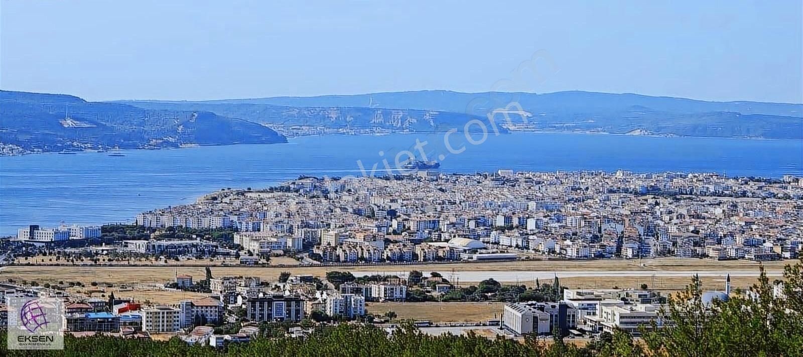 Çanakkale Merkez Barbaros Satılık Daire Çanakkale Merkez Barbaros'ta Panoramik Boğaz Manzaralı 3+1 Daire