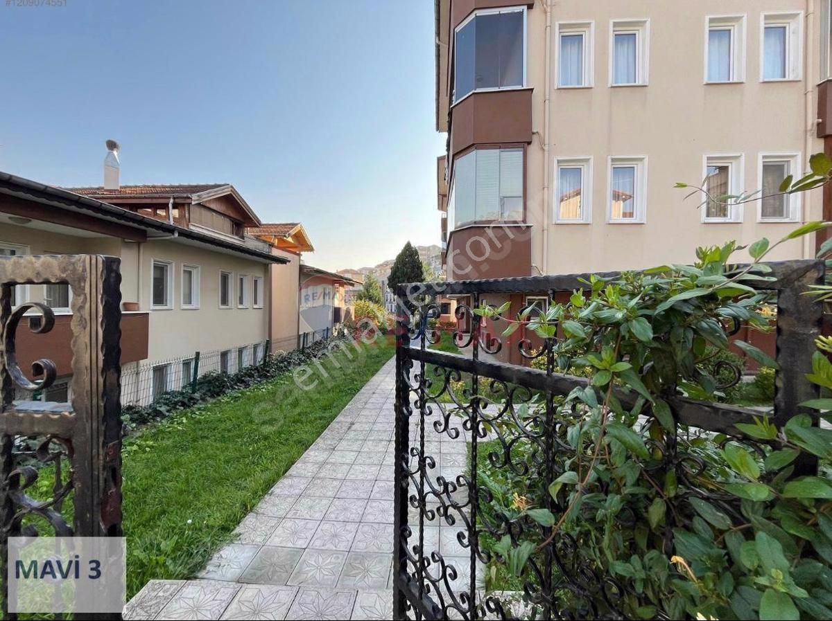 Serdivan İstiklal Satılık Daire Remax Maviden Serdivanda Site İçinde Satılık 4+1 Çatı Dubleks