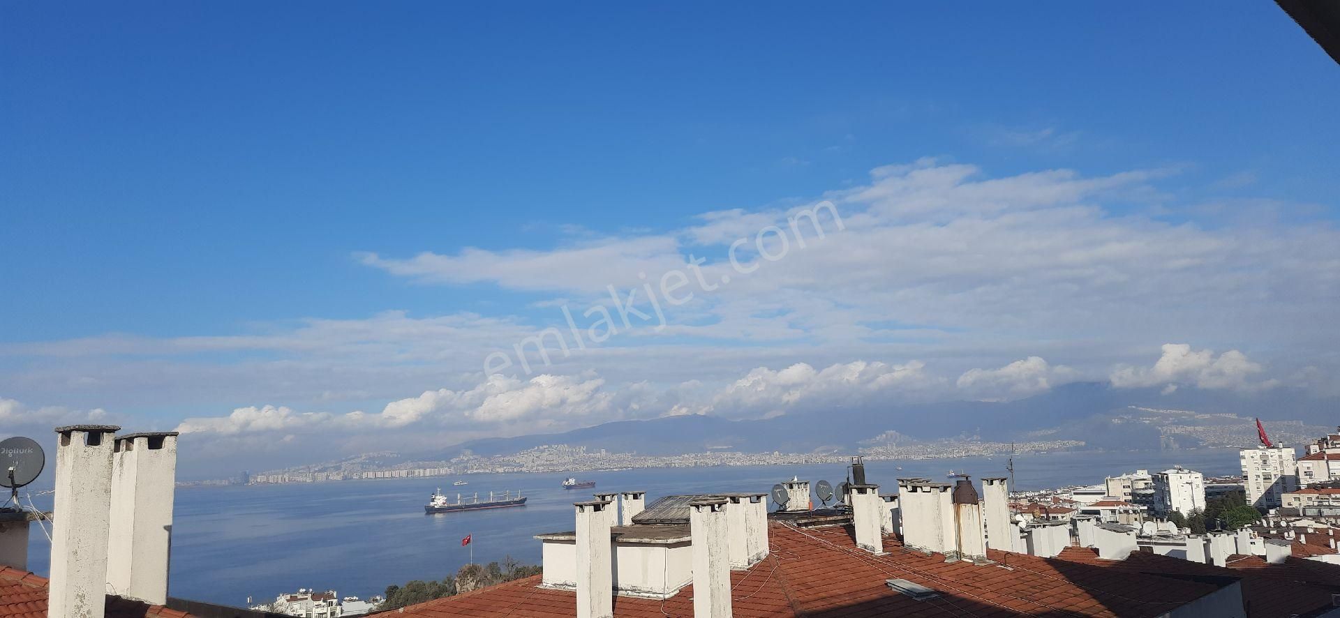 Konak Göztepe Kiralık Daire İnönü Caddesi Üzeri Susuzdede Mevkii 165 M2 3+1