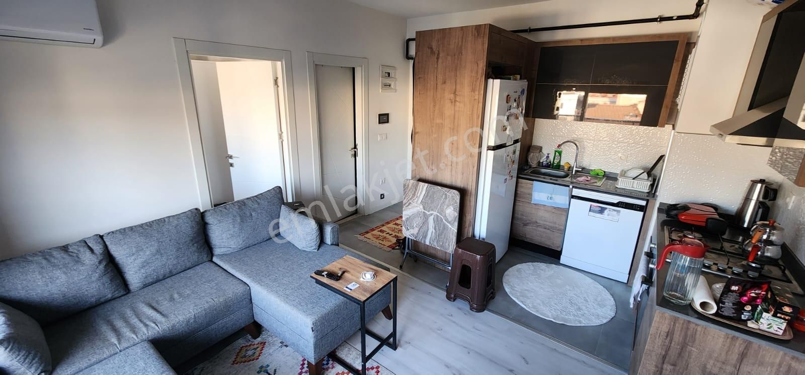 Yatırımcısına Merkezi Konumda Satılık Full Eşyalı 1+1 Daire - Görsel 9