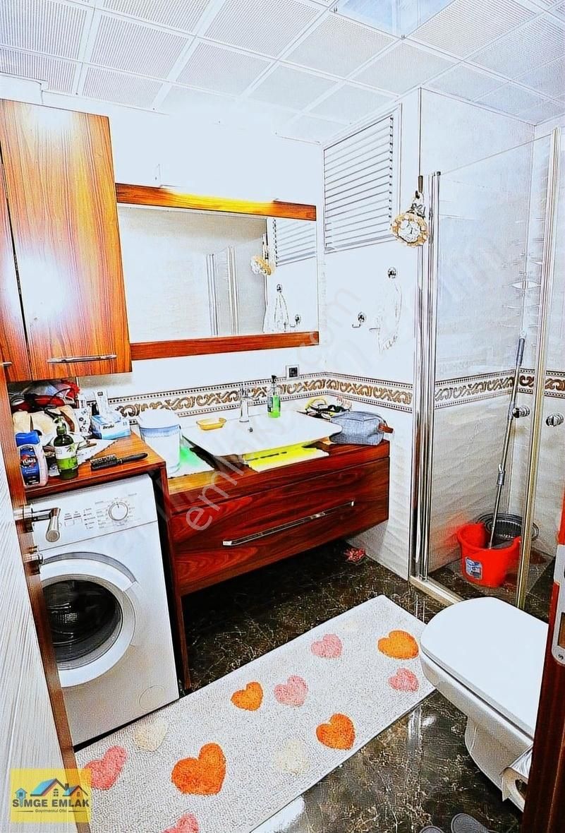 Acil Satılık 10 Yaşında Asansörlü,otoparklı Arakat Köşe Daire - Görsel 3