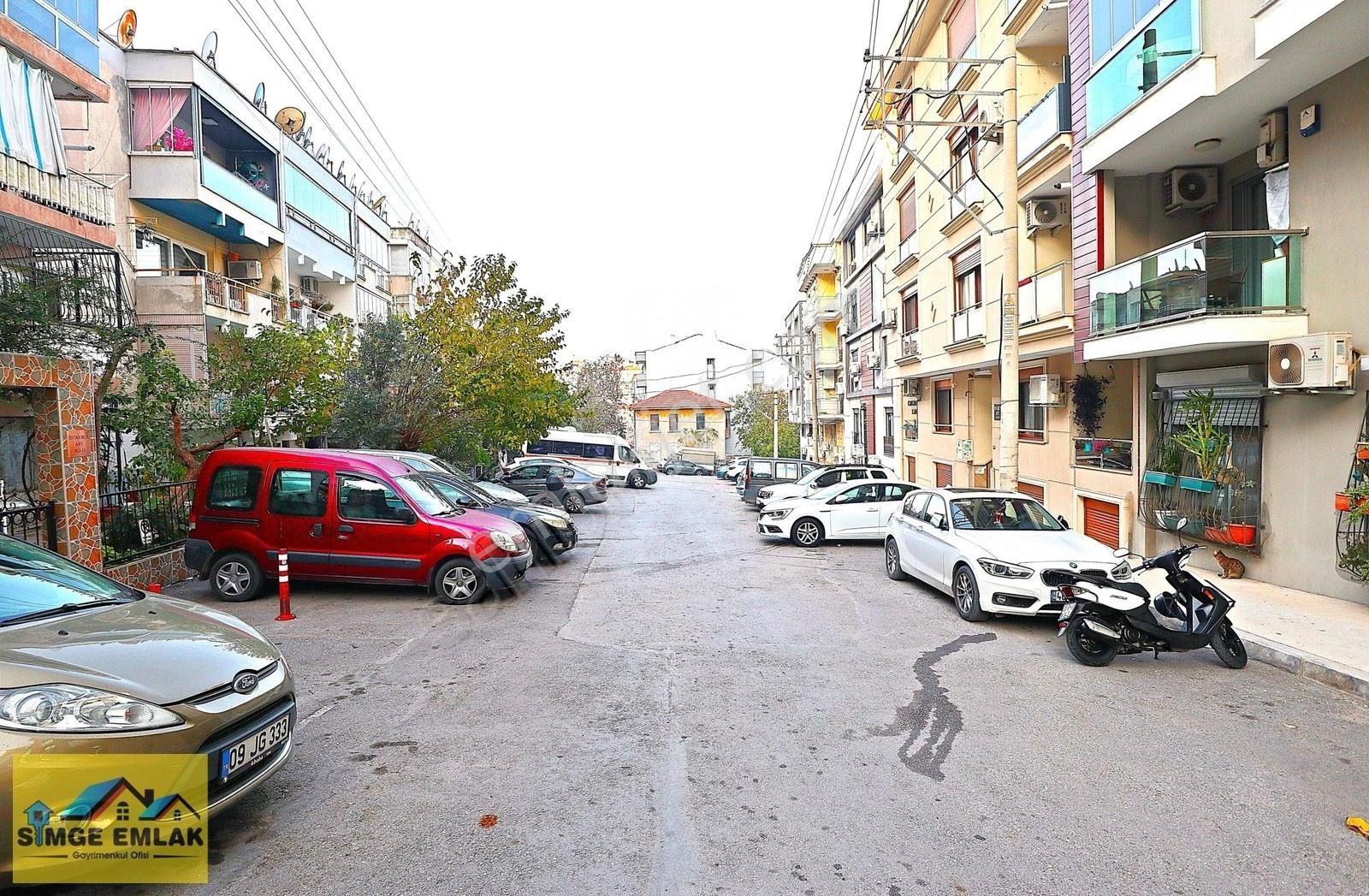 Acil Satılık 10 Yaşında Asansörlü,otoparklı Arakat Köşe Daire - Görsel 4