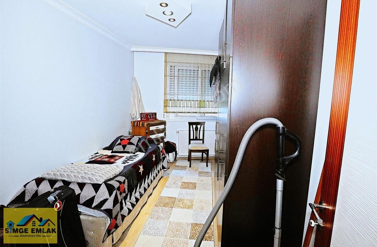 Acil Satılık 10 Yaşında Asansörlü,otoparklı Arakat Köşe Daire - Görsel 5