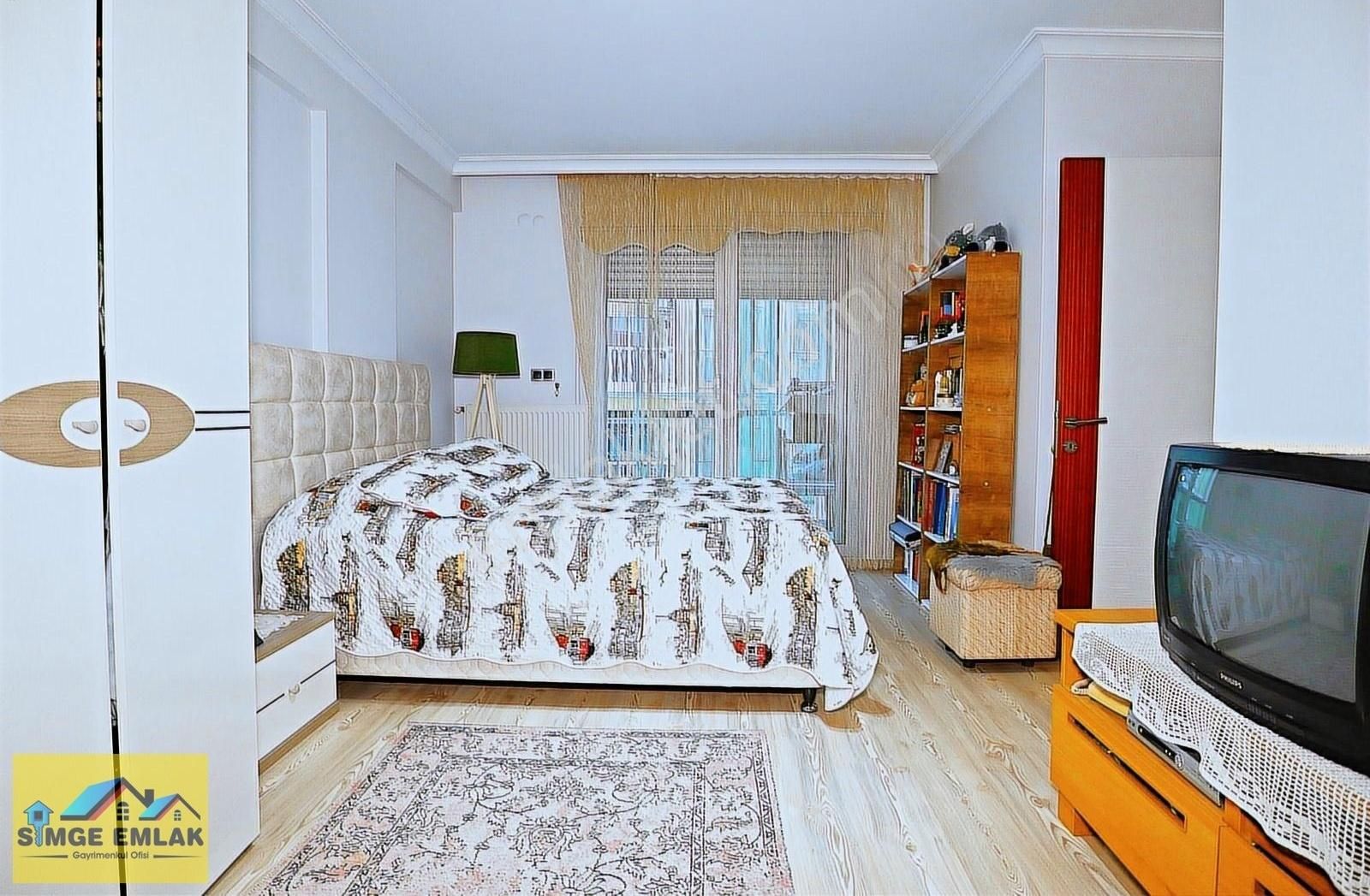 Acil Satılık 10 Yaşında Asansörlü,otoparklı Arakat Köşe Daire - Görsel 14