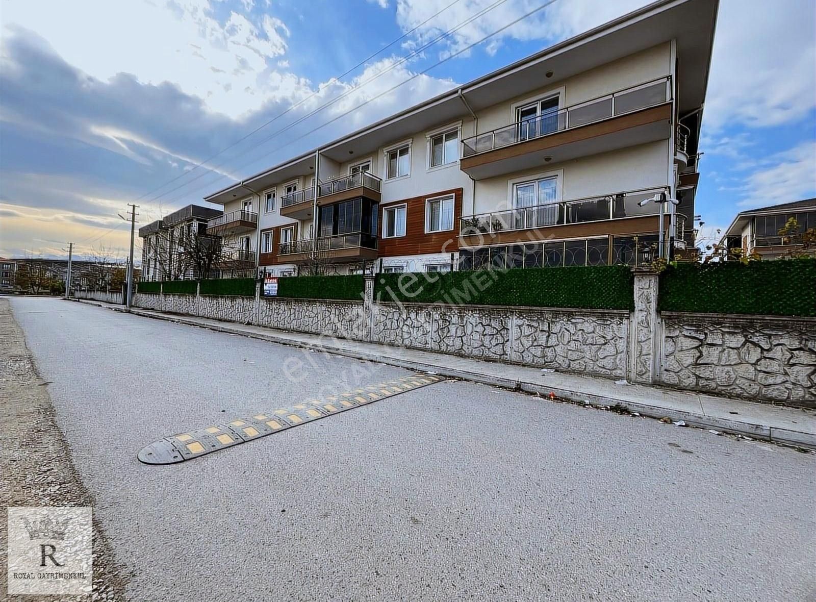 Adapazarı Güneşler Merkez Satılık Daire Sakarya Royal'den Yeni Stad Yakını Satılık 3+1 Daire