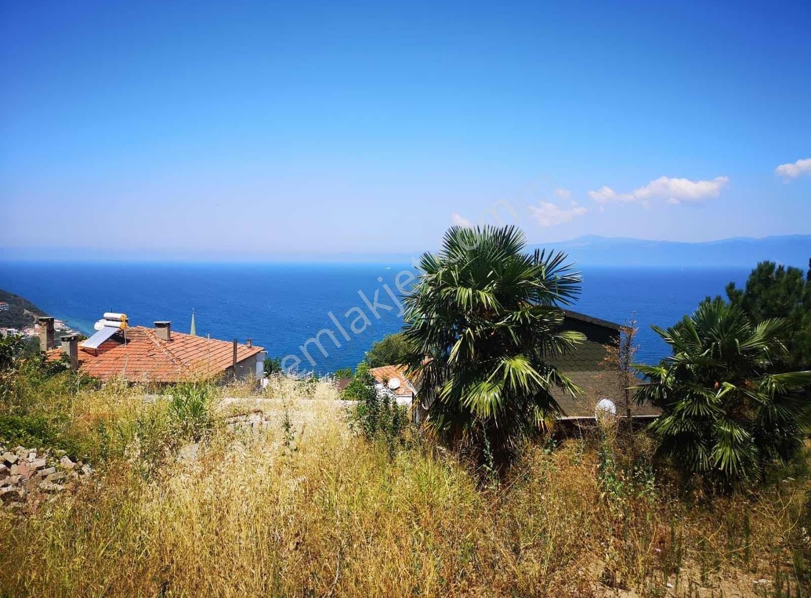 Altıntaş Köyünde Deniz Manzaralı Evi Olan Arazi - Görsel 8