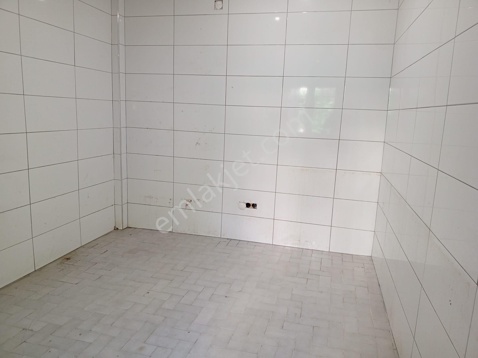 Akdeniz Emlakta Cumhuriyet Mh. 40 M² Satılık İşyeri - Görsel 7