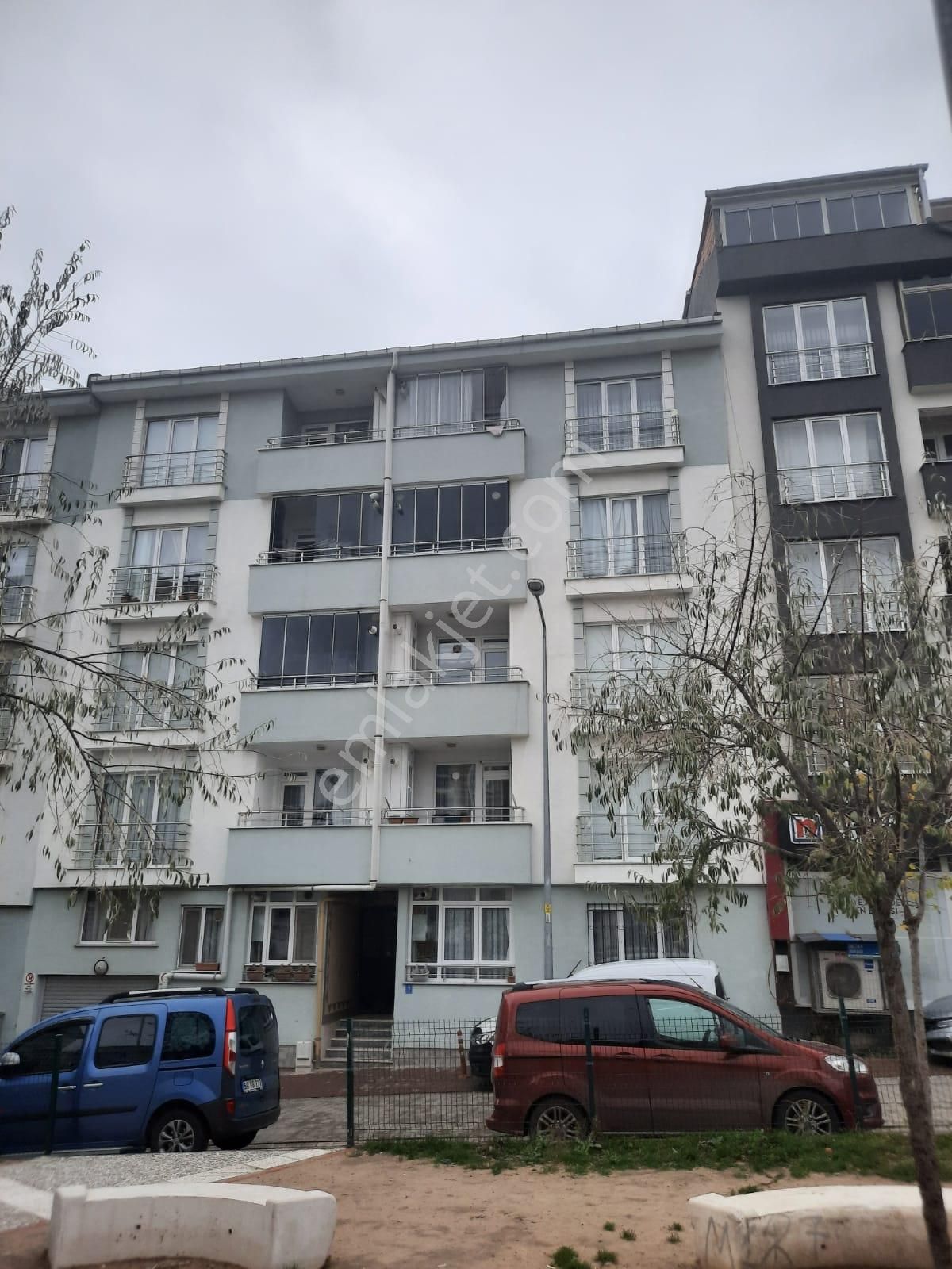 Çorlu Reşadiye Satılık Daire Çorlu Reşadiye Mah. Satılık 3+1 Daire 135m²