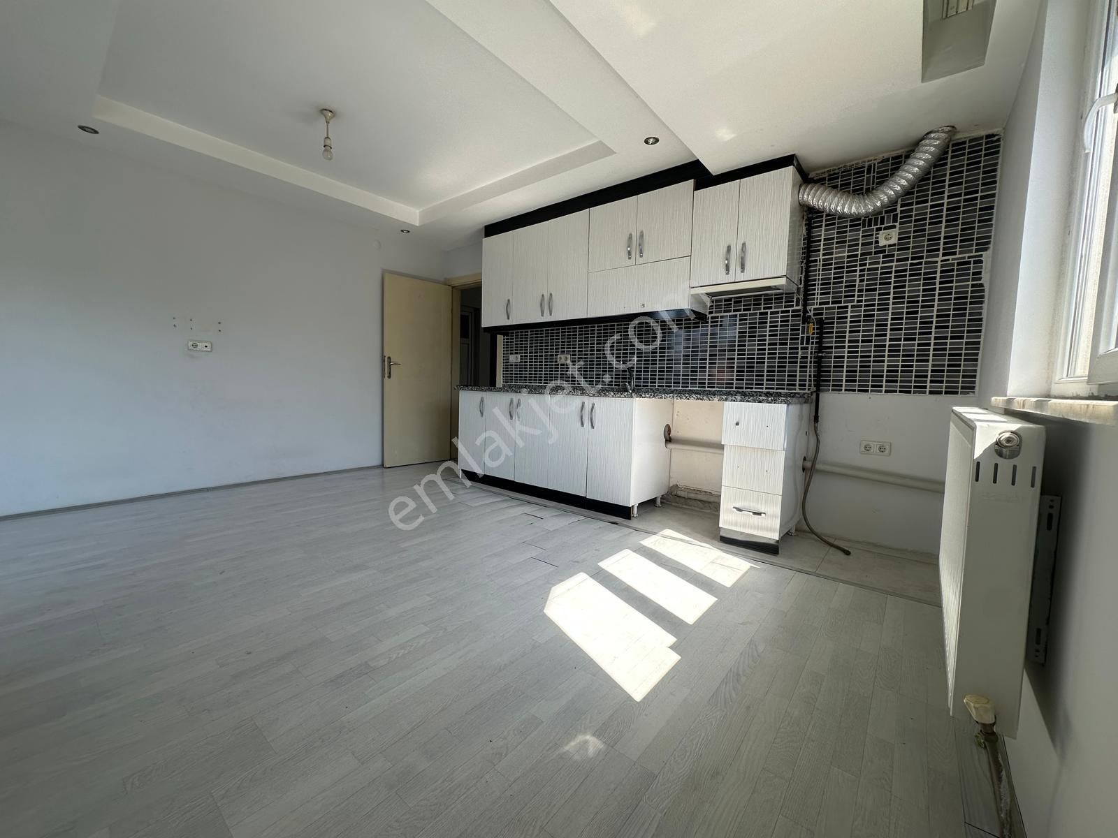 Merkezefendi Gümüşçay Kiralık Daire Gümüşcayda Kiralık Şık Tasarımlı 2+1 90 M2 Daire