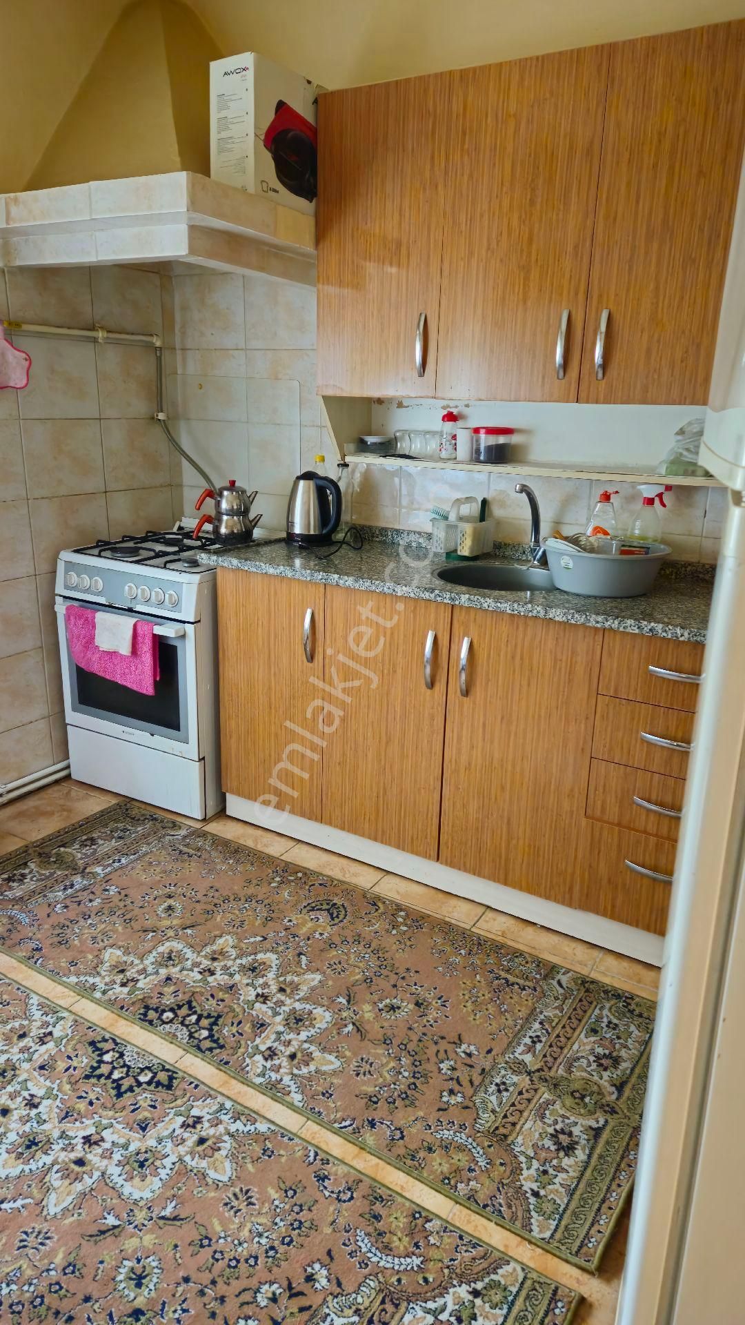 Aliağa Kültür Kiralık Daire Evim Emlaktan Merkezde Kiralık Eşyalı 3+1