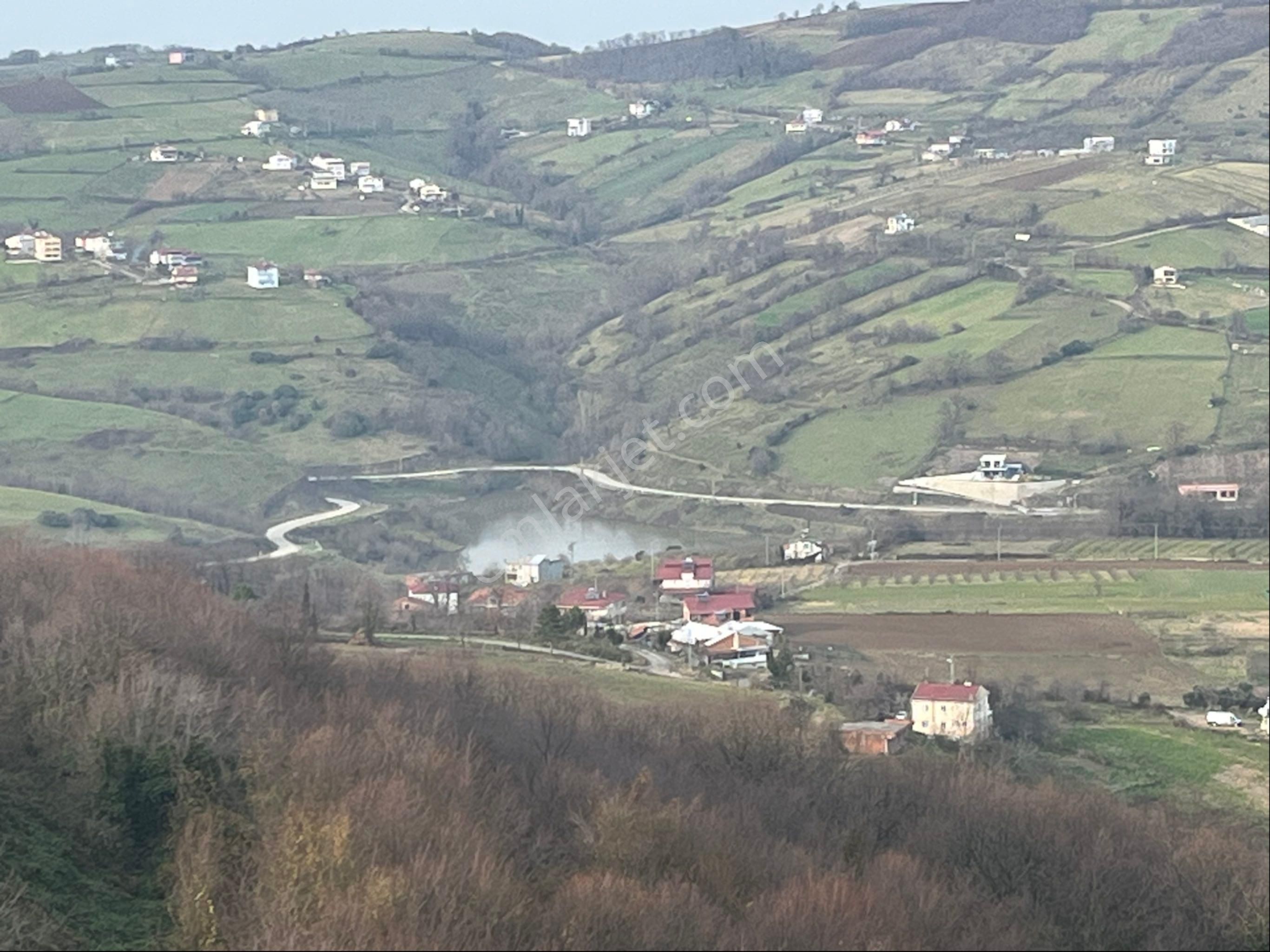 Atakum Taflan Merkez Satılık Tarla Taflan Da Deniz Manzaralı 2.600 M2 Satılık