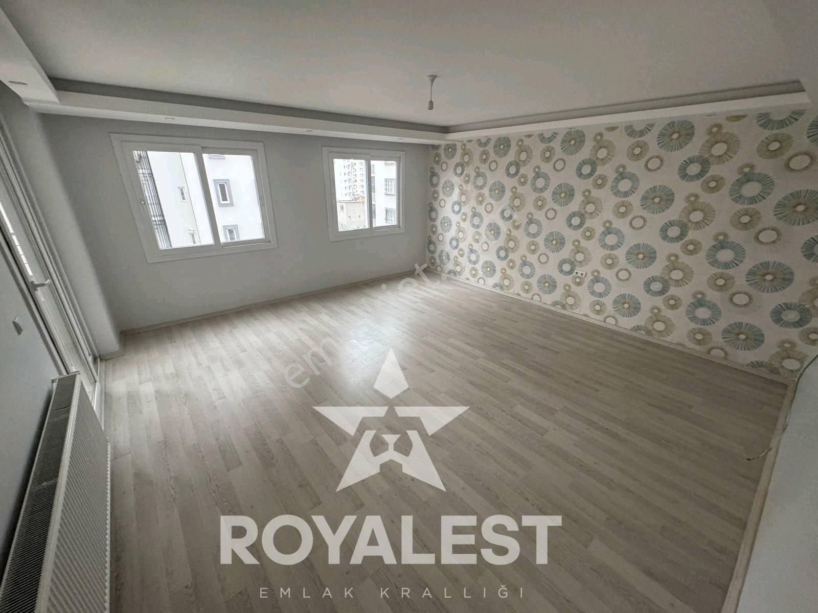 Çukurova Huzurevleri Kiralık Daire Royalest'ten Ultra Geniş Direkt Hasarsız Daire