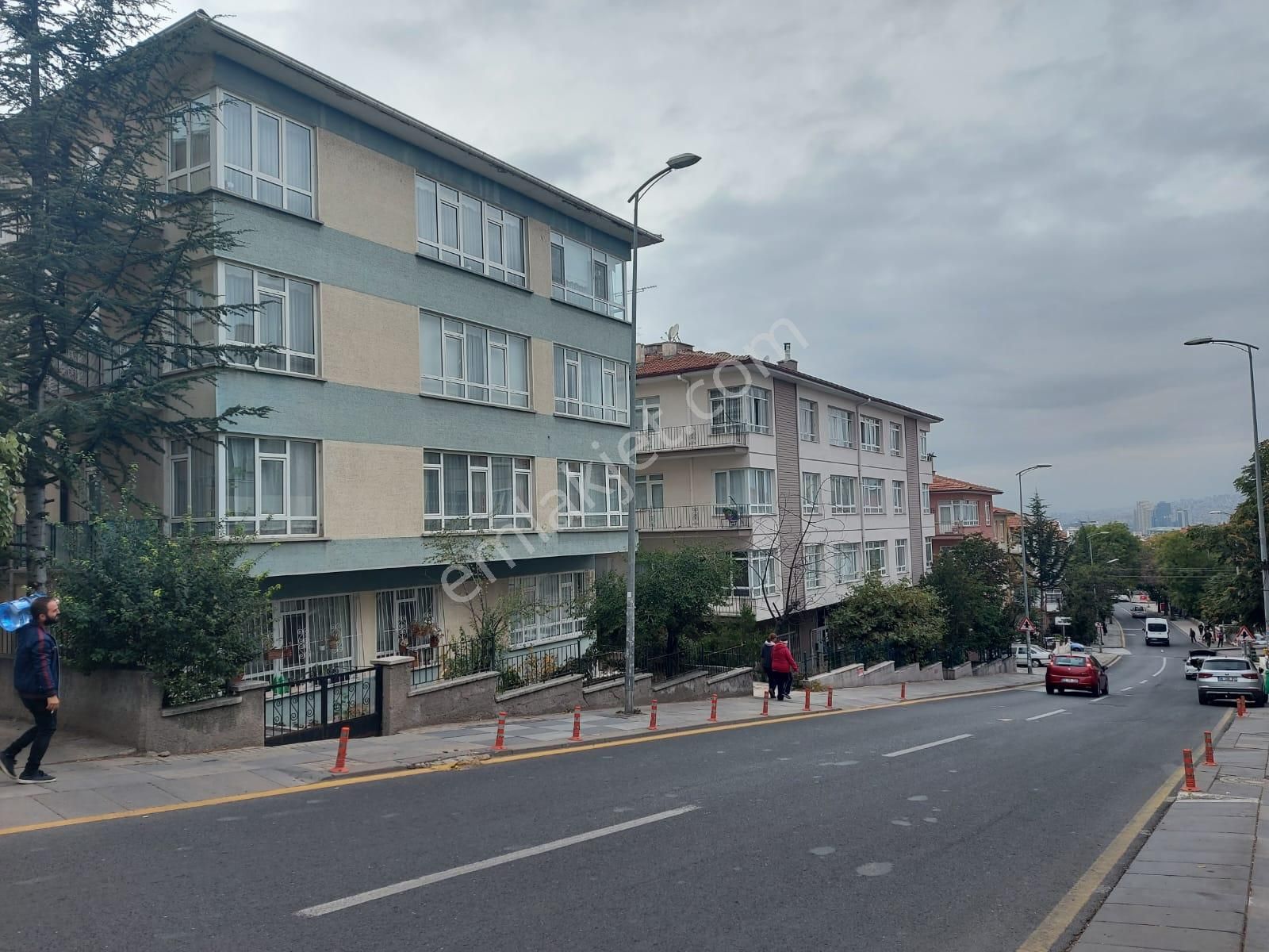 Çankaya Seyranbağları Satılık Daire Asyapıdan 3+1 120m2 Bağlar Caddesinde Ön Cephe Kombili