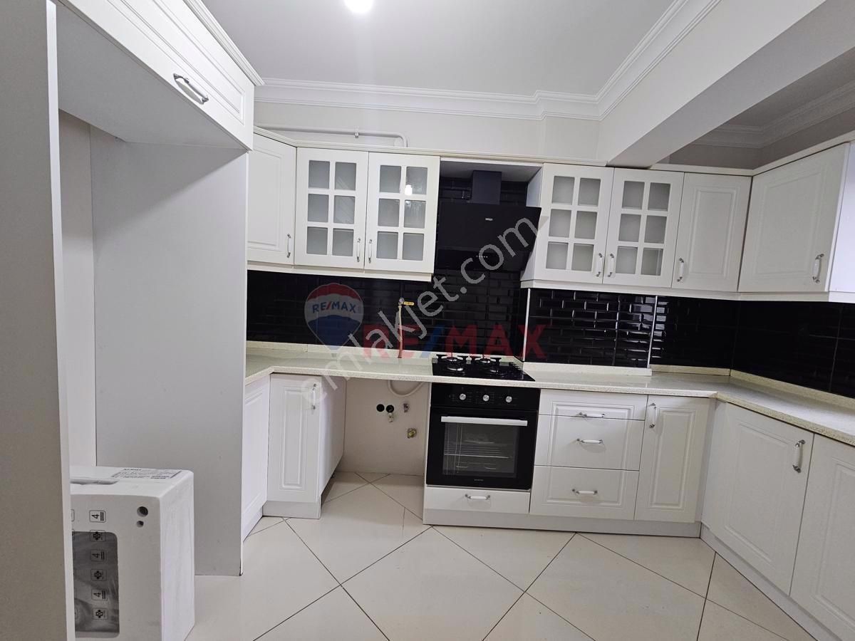 Serdivan Bahçelievler Satılık Daire Sakarya Serdivan Bahçeli Evler Mah.tunatan Kavşağında 95m ² Alanlı Yüksek Giriş 2+1 Daire