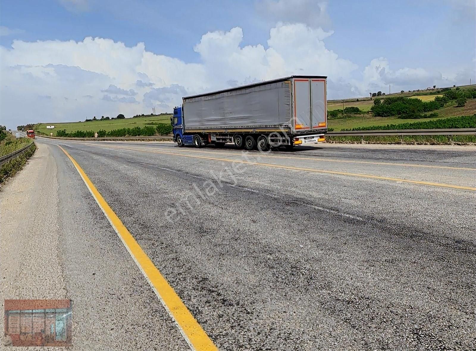 Aktaş 'tan Yenişehir İnegöl Yoluna Cepheli Tarla - Görsel 4