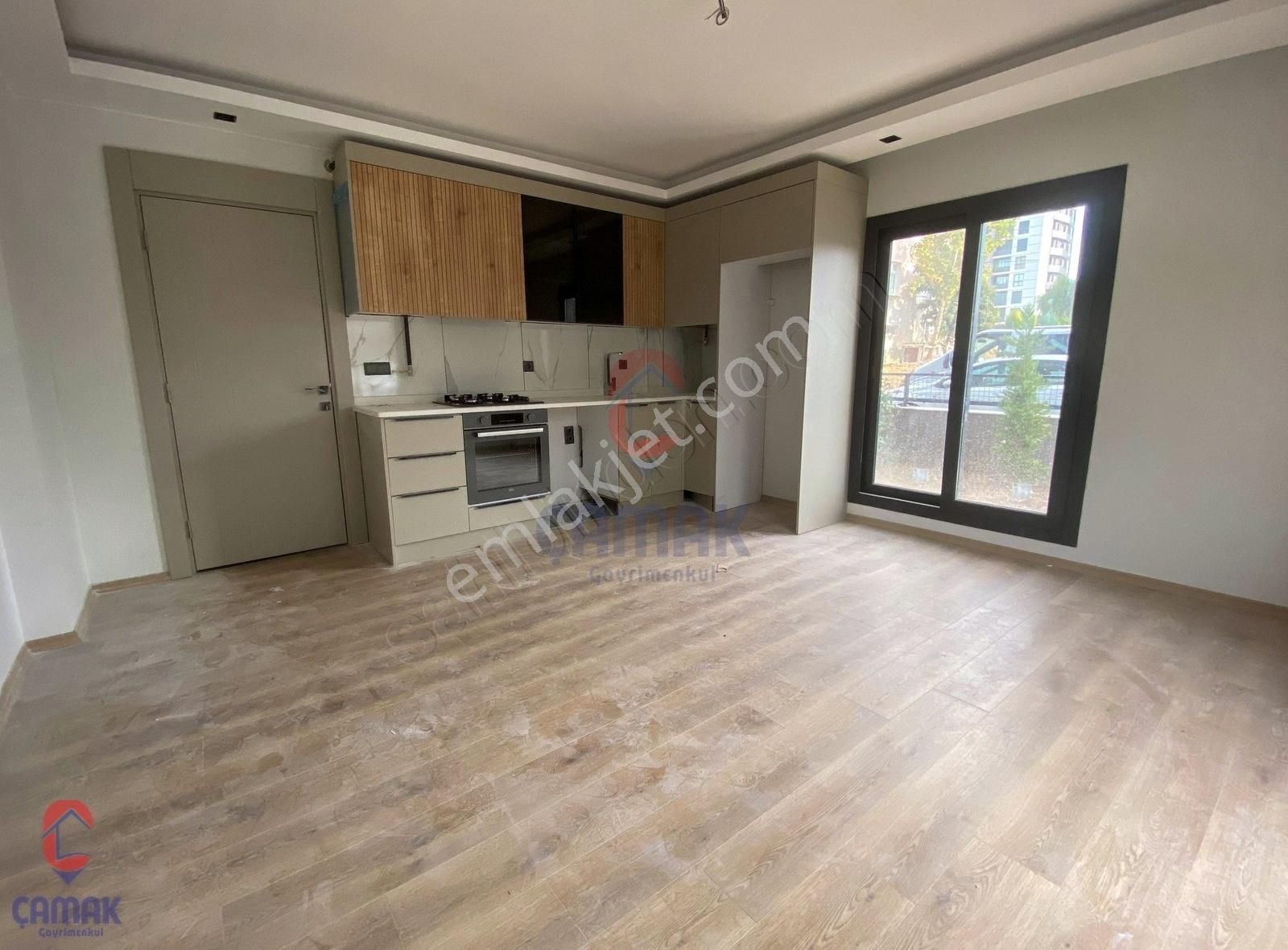 Yenişehir Batıkent Kiralık Daire Çamak'tan Batıkent Mah. Lüks Zemin Kat Kiralık 1+1 Daire