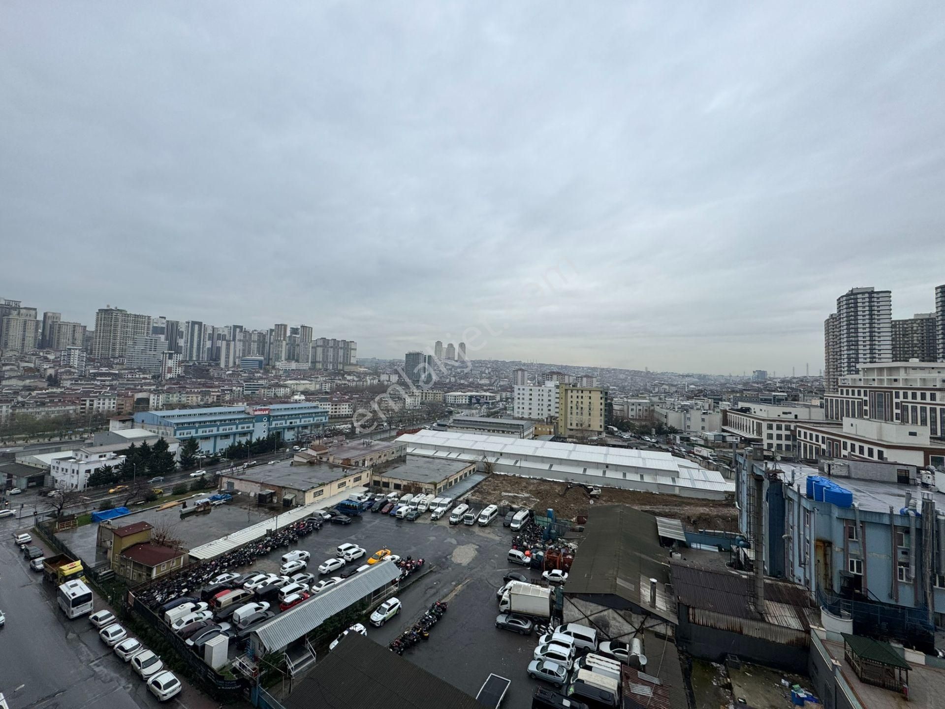 Esenyurt Talatpaşa Satılık Daire Sahibinden-acunkent A1 Blok 11.kat Önü Kapanmaz Manzaralı - Boş Daire