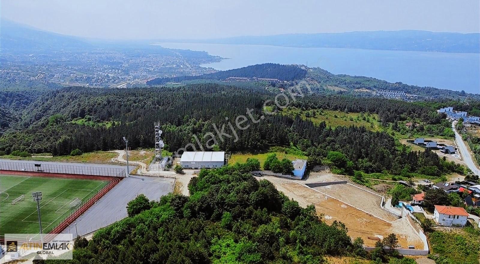 Sapanca Hacımercan Satılık Turizm İmarlı Altın Emlak'tan Sapanca Hacımercan Göl Manzaralı Turizm Arsası