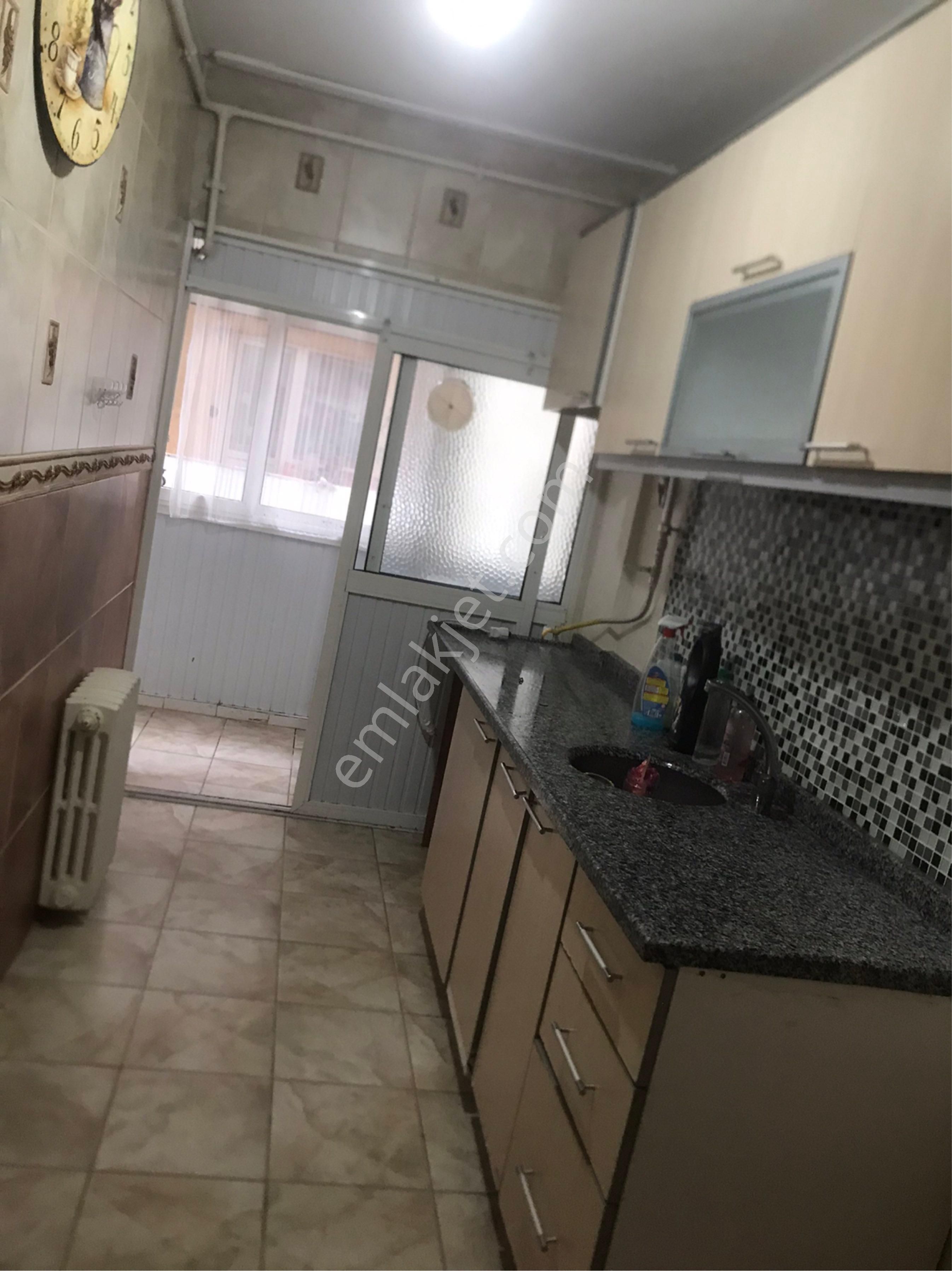 Bahçelievler Kocasinan Merkez Kiralık Daire Bahçelievler Gsd İlköğretim Okul Karşısı