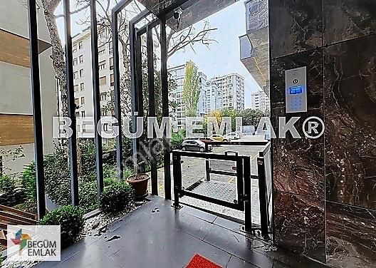 Kadıköy Suadiye Satılık Daire Begüden Suadiye'de Güvenlikli Binada 4+1 203m2 Teraslı A+dubleks