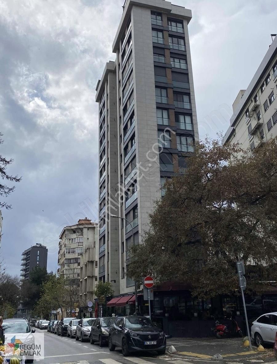 Kadıköy Suadiye Satılık Daire Begümden Suadiye'de Bağdat Cad. 5.bina E.banyolu 3+1 125 M²