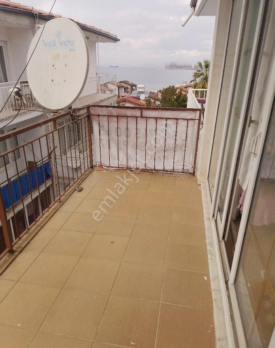 Çiftlikköy Sahil Satılık Daire Çiftliköy Sahil Mahallesi 2+1 Yaşama Sitesi