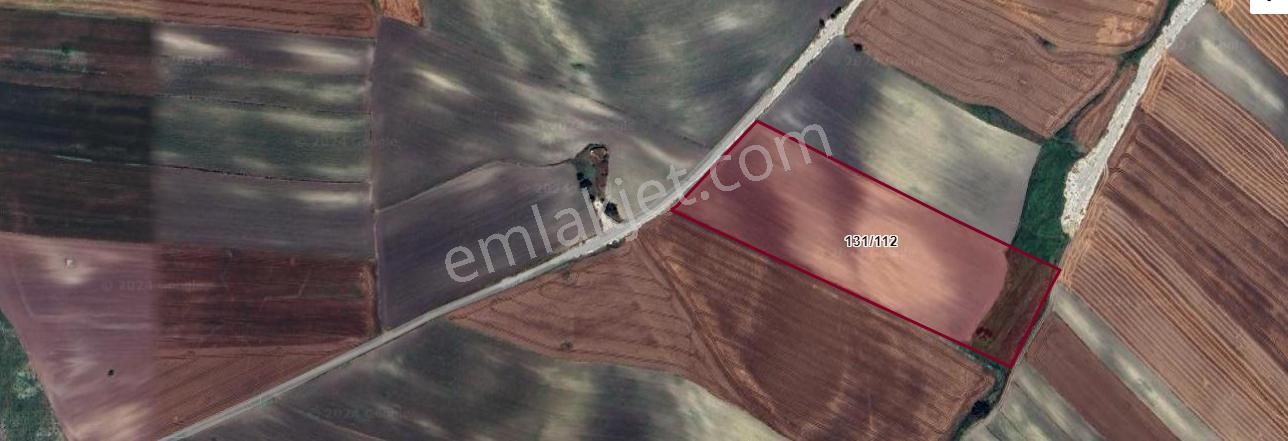 Çatalca Nakkaşta Satılık Arsa , 830 M2 Hisseli Yolu Var - Görsel 4