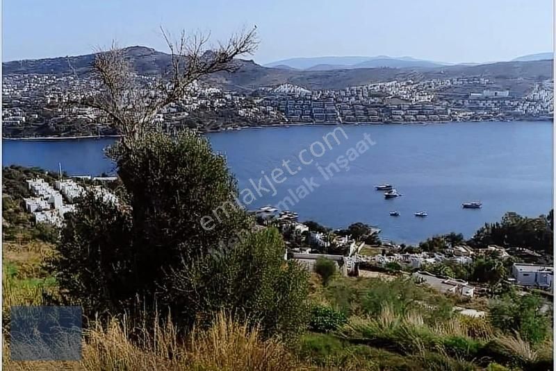 Bodrum Gündoğan Satılık Konut İmarlı Gündoğan'da Deniz Manzaralı, Merkezi Konumda, Ruhsatlı Arsa