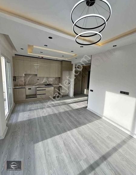 Beylikdüzü Cumhuriyet Satılık Daire 1+1 Flat For Sale In Beylikdüzü Cumhuriyet Close To Metrobus