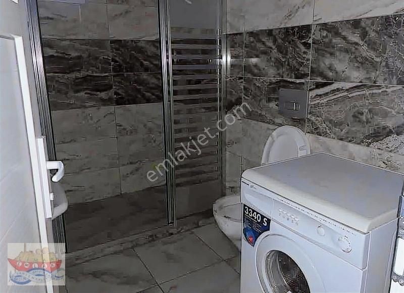 Artuklu 13 Mart Kiralık Daire Yeni Uçar Kırtasiye Bitişiği Kiralık 1+1 Dayalı Döşeli Daire