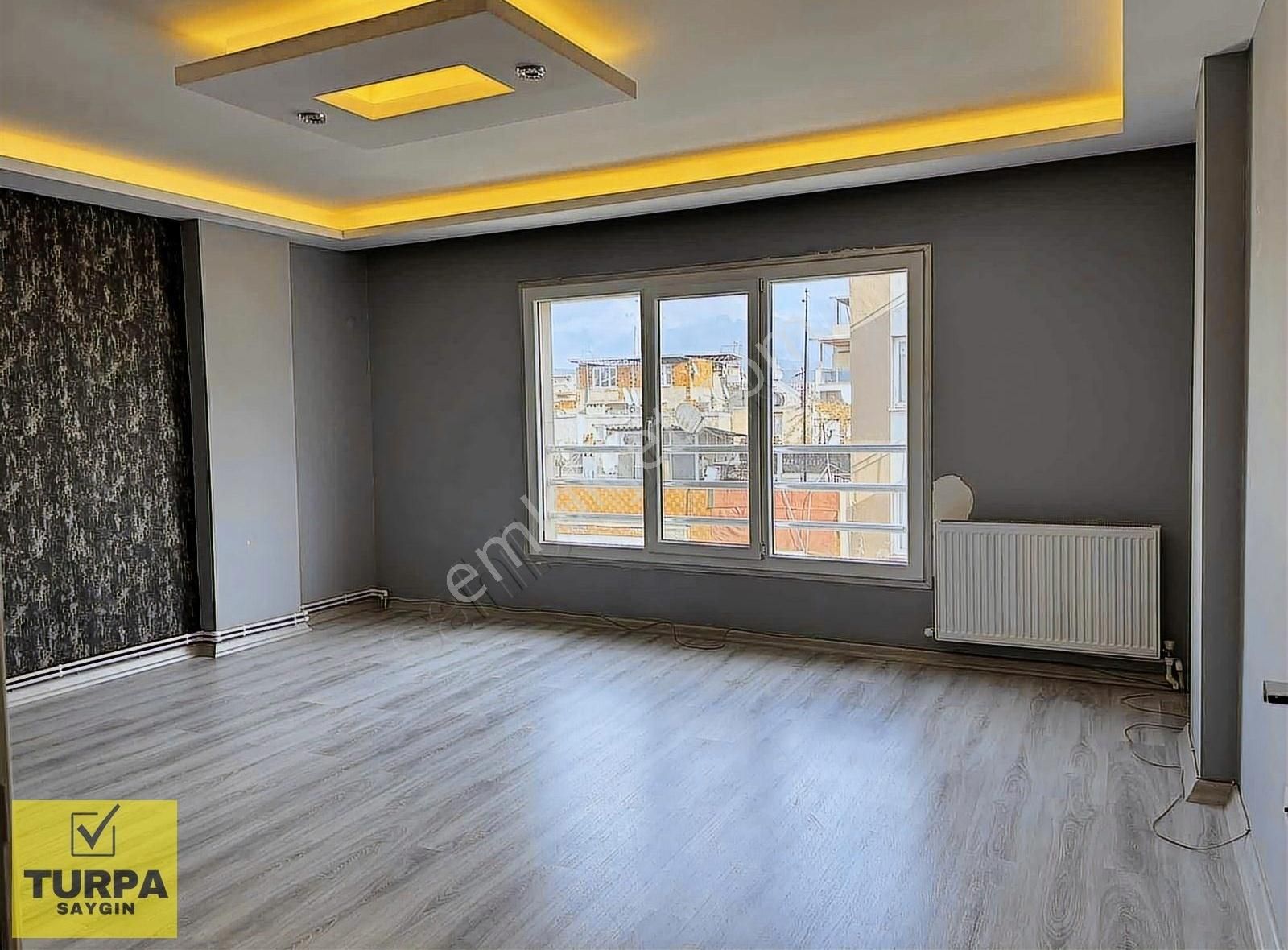 Bornova Rafet Paşa Kiralık Daire Turpadan Bornova Çamdibi Cadde Üstü 2+1 Kiralık Daire.