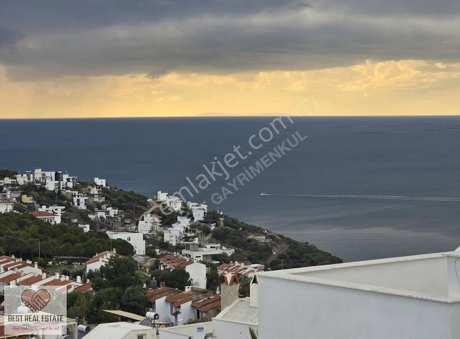 Milas Boğaziçi Satılık Villa Muğla Milas Boğaziçinde, Satılık Deniz Manzaralı Dubleks Villa