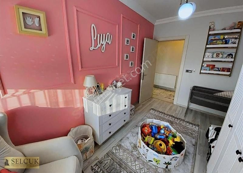 Yunusemre Muradiye Satılık Daire Selçuk Emlaktan Dublex Full Lüks 5+1 220m2 Daire