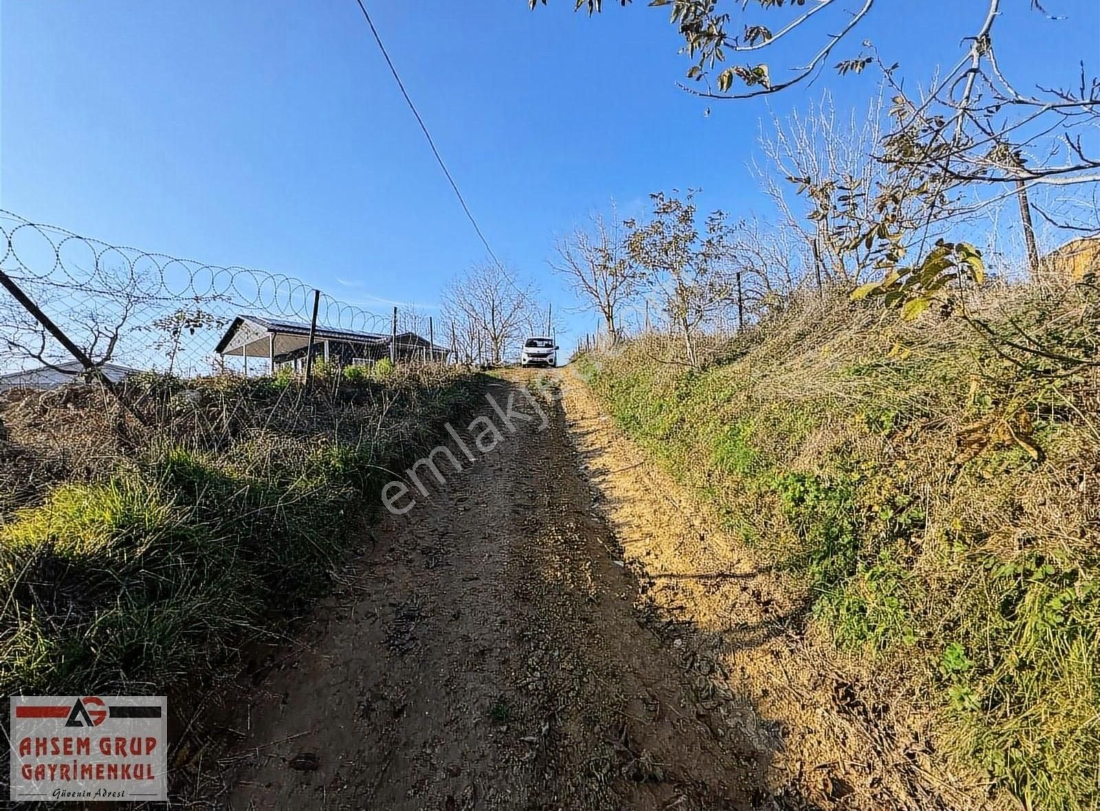 Kandıra Kaymaz Erikli Satılık Tarla Kaymaz Erikli Mahallesinde Yol Kenarı Konteynera Uygun Tarla