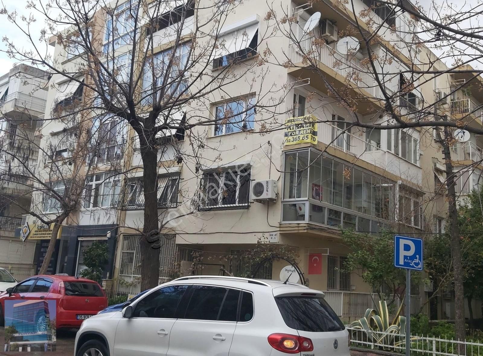 Karşıyaka Bahariye Kiralık Daire Karşıyaka Latife Hanım Köşk Sokağı 3+1 Kiralık Daire