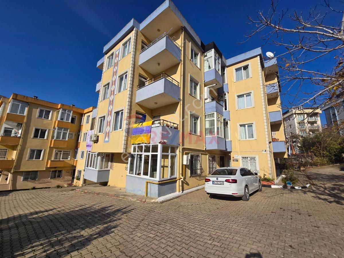 Kartal Hürriyet Kiralık Daire Kartal Hürriyet Mahallesinde Metroya Yakın Kiralık 2+1 Daire