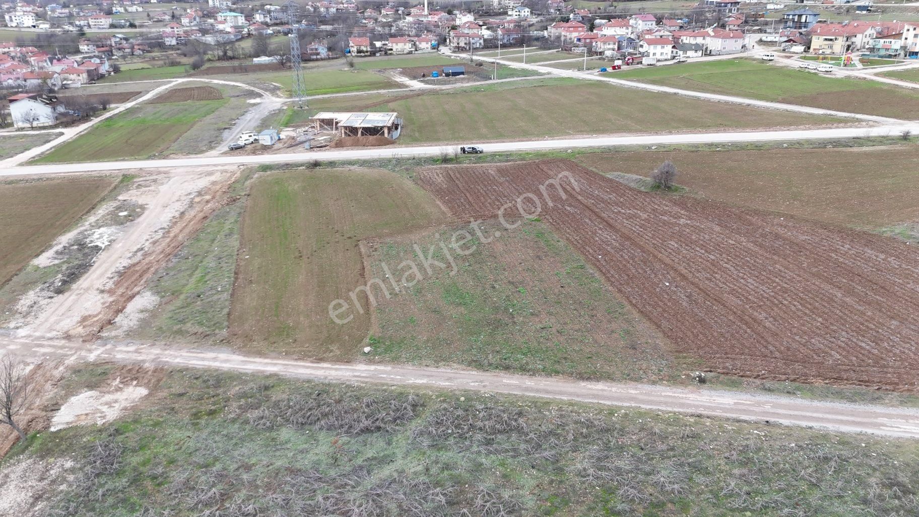 Bolu Merkez Dodurga Satılık Konut İmarlı İnfo Gayrimenkul Dodurga Mah.satılık Konut İmarlı Arsa 861 M2