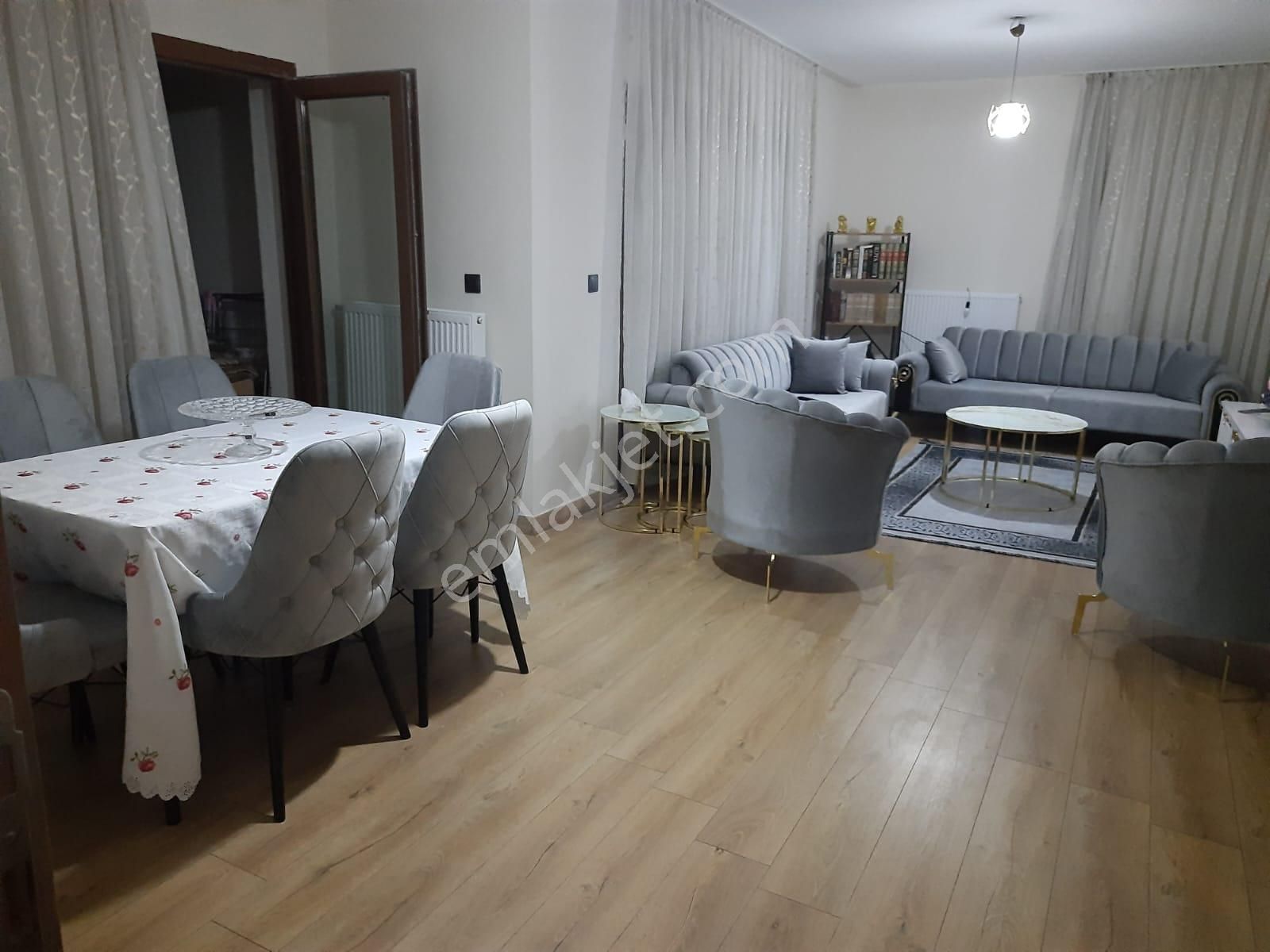 Sarıçam İstiklal Kiralık Daire M-s-t Gayrimenkulden Buruk Toki De 3+1 Full Eşyalı Geniş Oturumlu Aileye Uygun Kiralik Daire