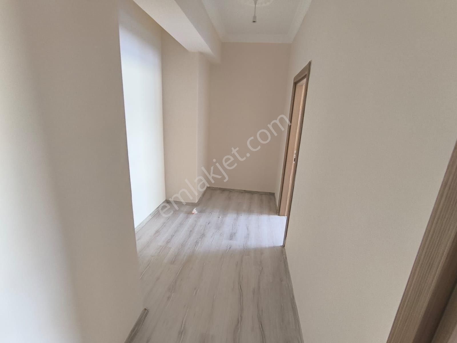 İpekyolu Şerefiye Kiralık Daire Kültür Sarayi Civari Kiralik 2+1 Bos Daire