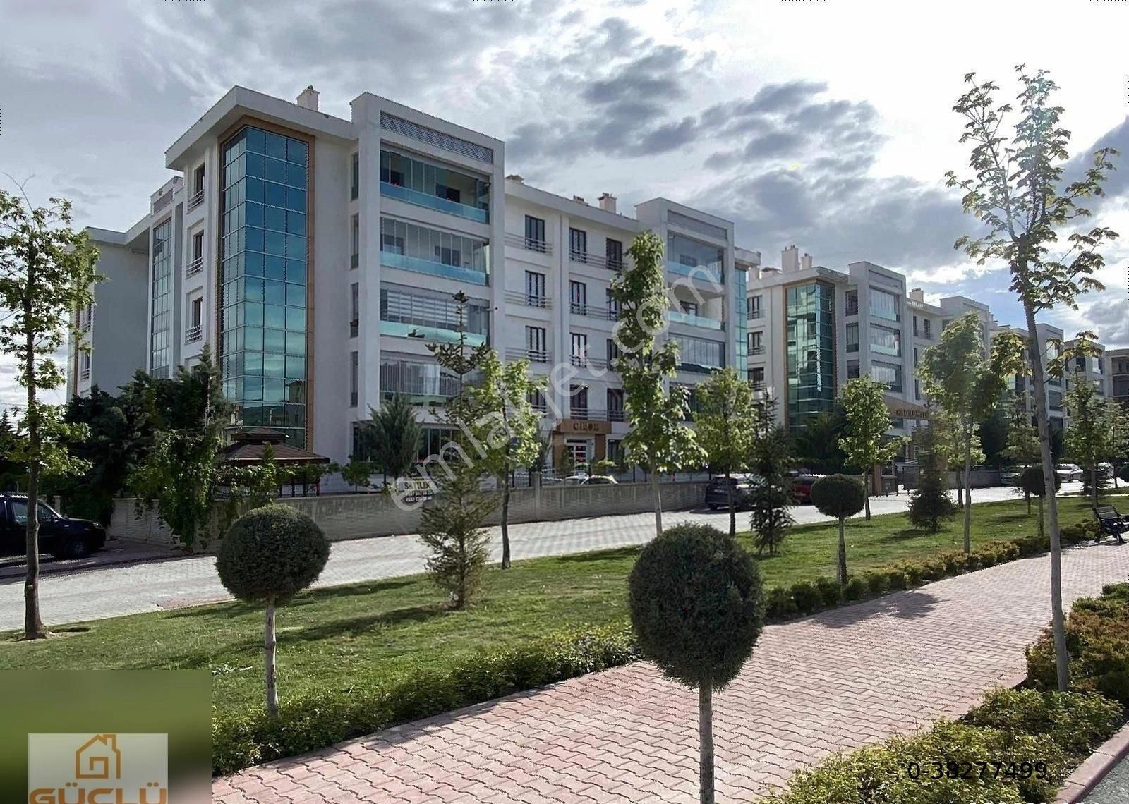 Selçuklu Parsana Satılık Daire Ahmet Yesevi Caddesine Cephe Satılık Site İçi 3+1 Daire