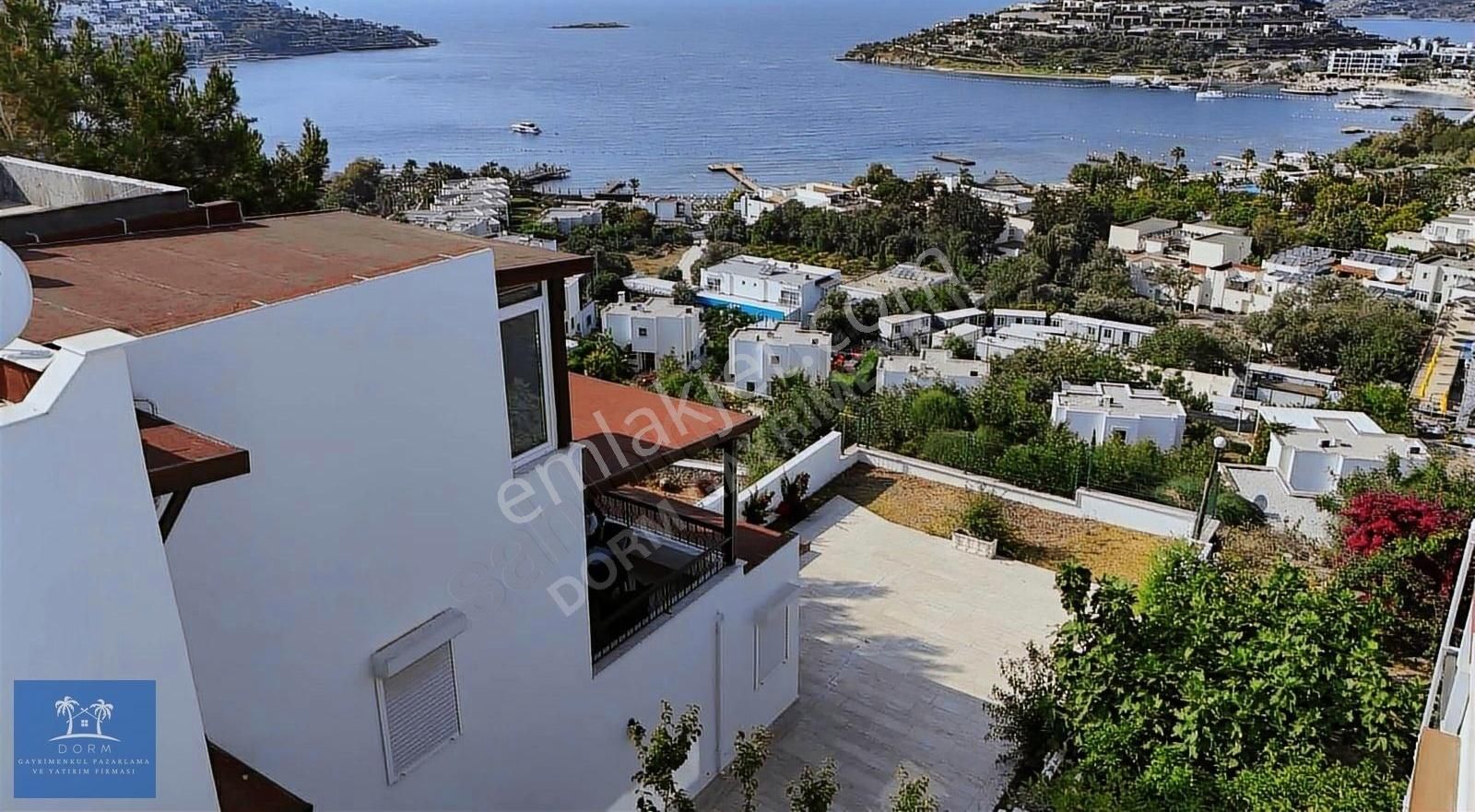 Bodrum Yalıkavak Satılık Villa Tilkicik Mercanköy Sitesinde Özel Plajlı Villa