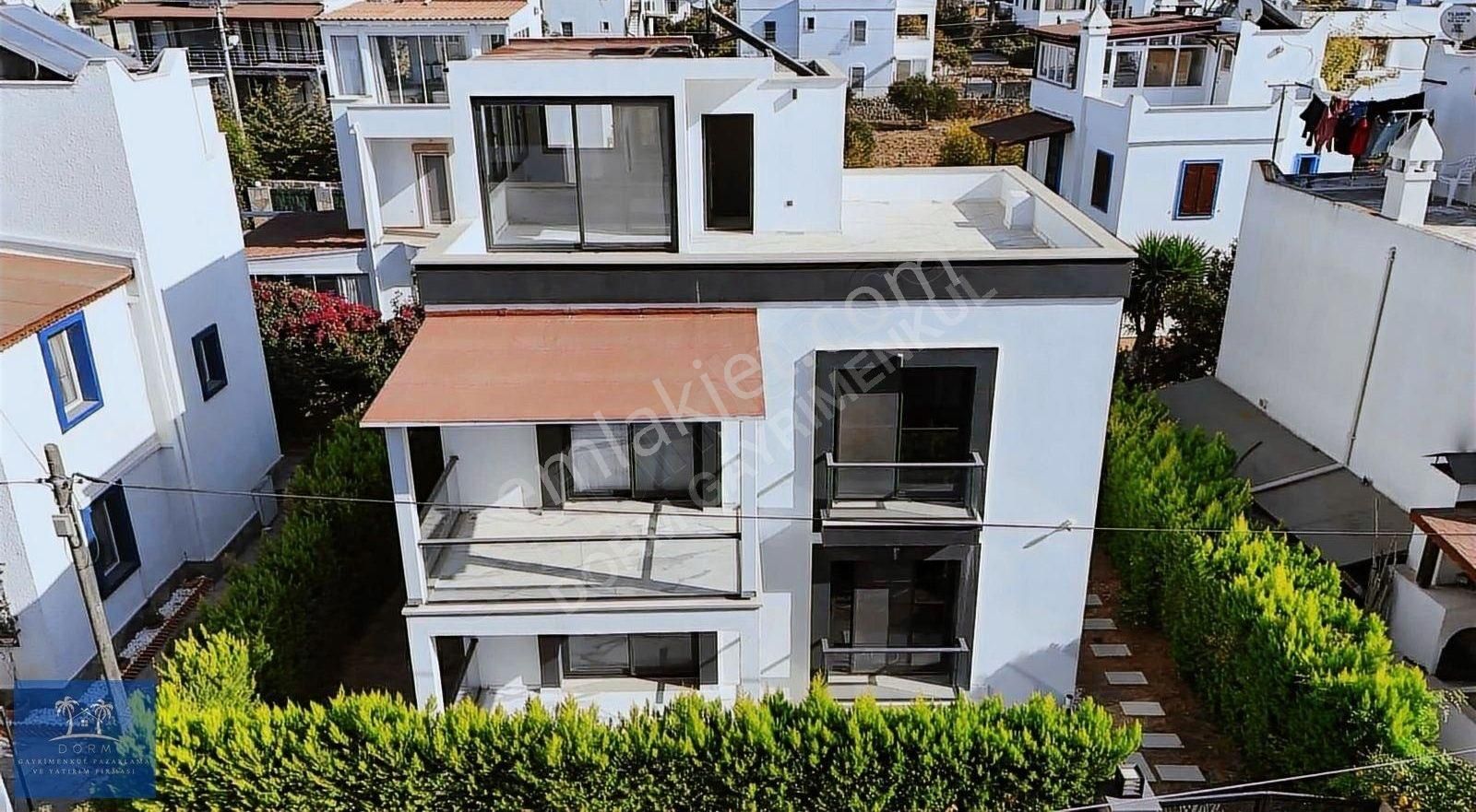 Bodrum Yalıkavak Satılık Villa Yalıkavak Merkezde Denize 200 Metre Mesafede Müstakil Villa