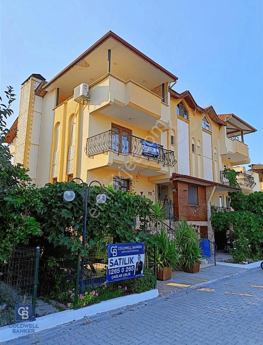 Sarayköy Bala Satılık Villa Sarayköy Bala Mh. Satılık Triplex Villa 5+2 380 M²