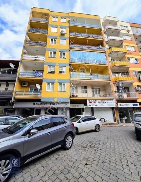 Merkezefendi Sırakapılar Kiralık Daire Mimar Sinan Caddesi Üzeri 160 M² Ara Kat 3+1 Kiralık