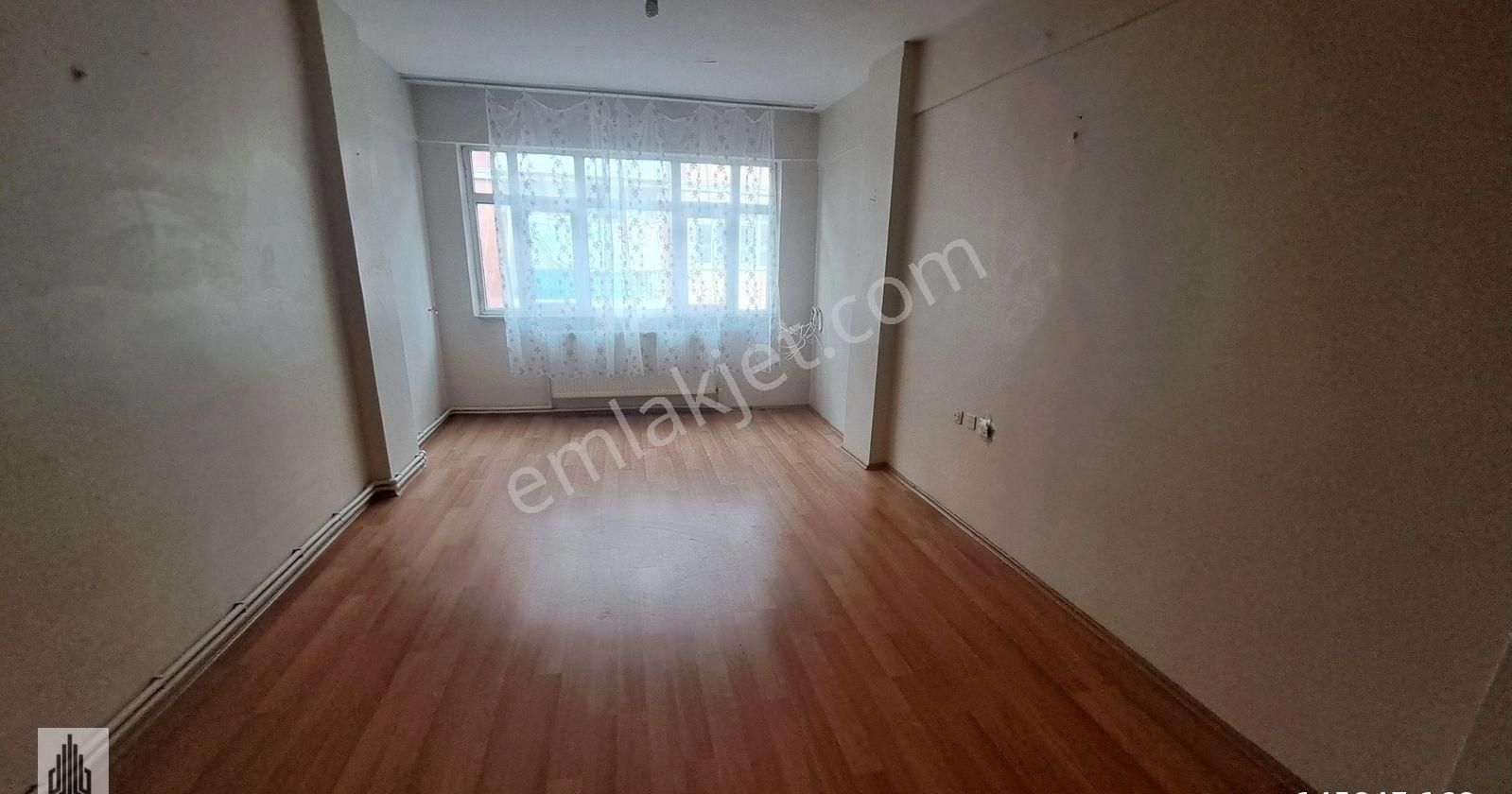 Fatih Sümbül Efendi Kiralık Daire Doğan Dan Fatih Alifakih Cad Kiralık 1+1. 70mk.2.arakat Balkonlu Ğeniş Daire