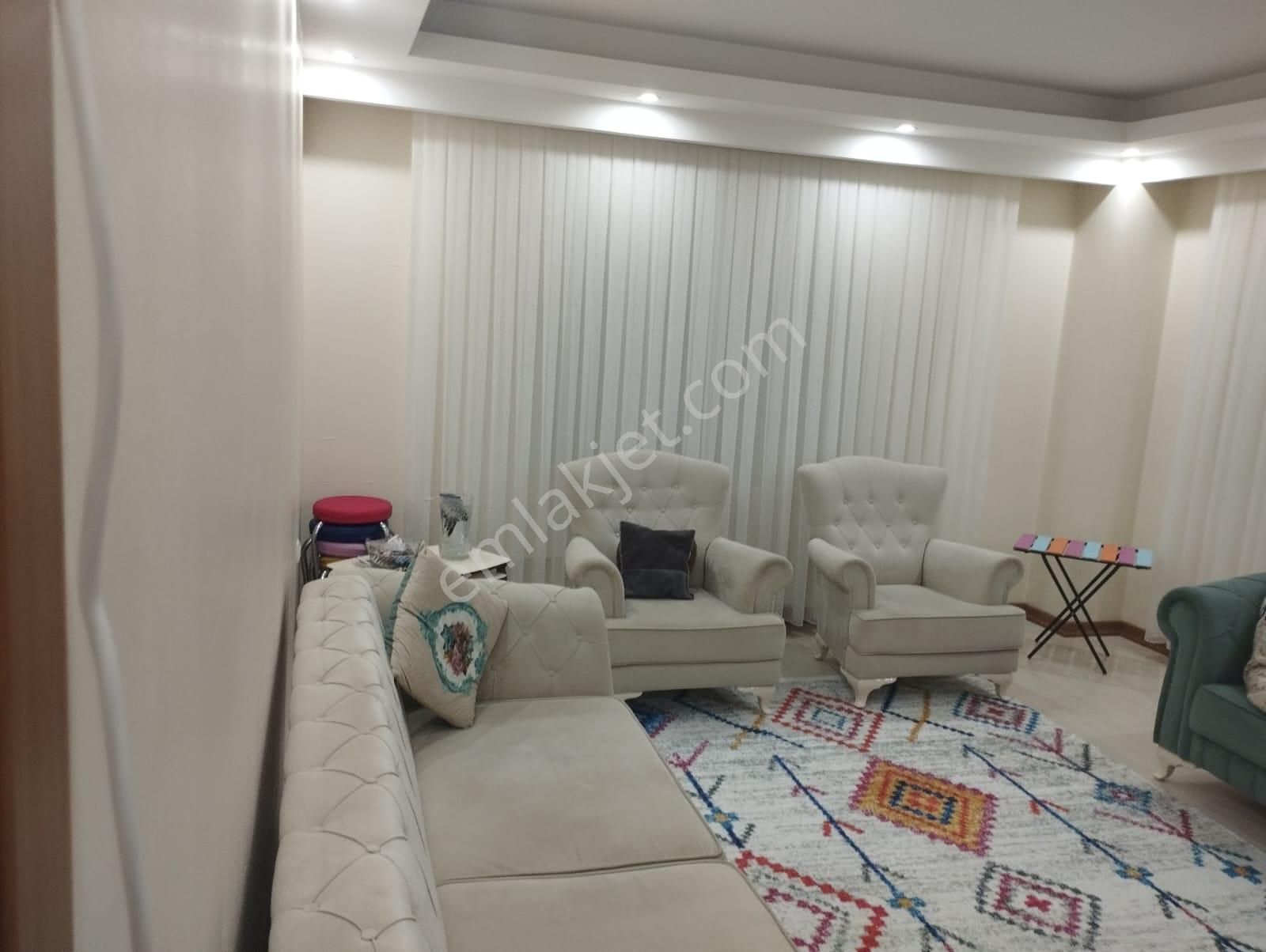 Beylikdüzü Yakuplu'da 2+1 Satılık Daire