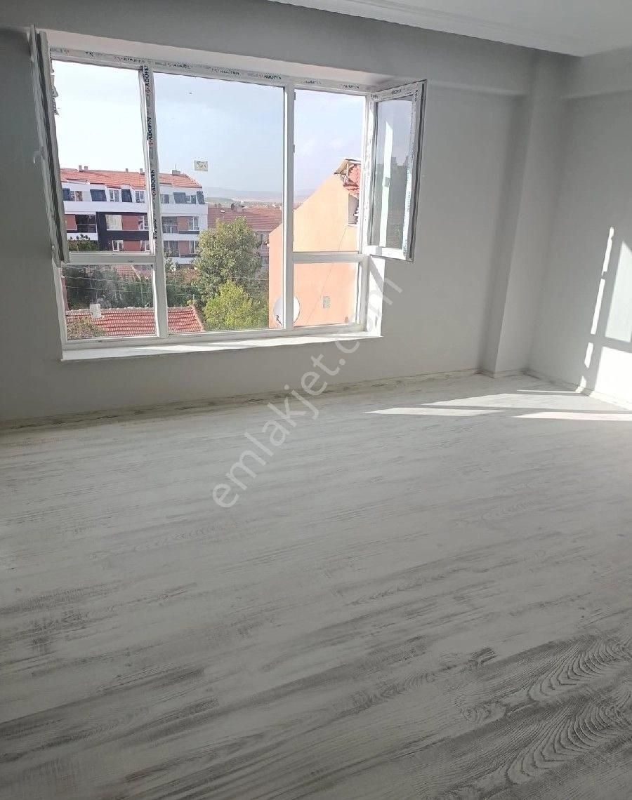 Eskişehir Şirintepe 'de Kiralık Sıfır 2+1 Daire - Görsel 5