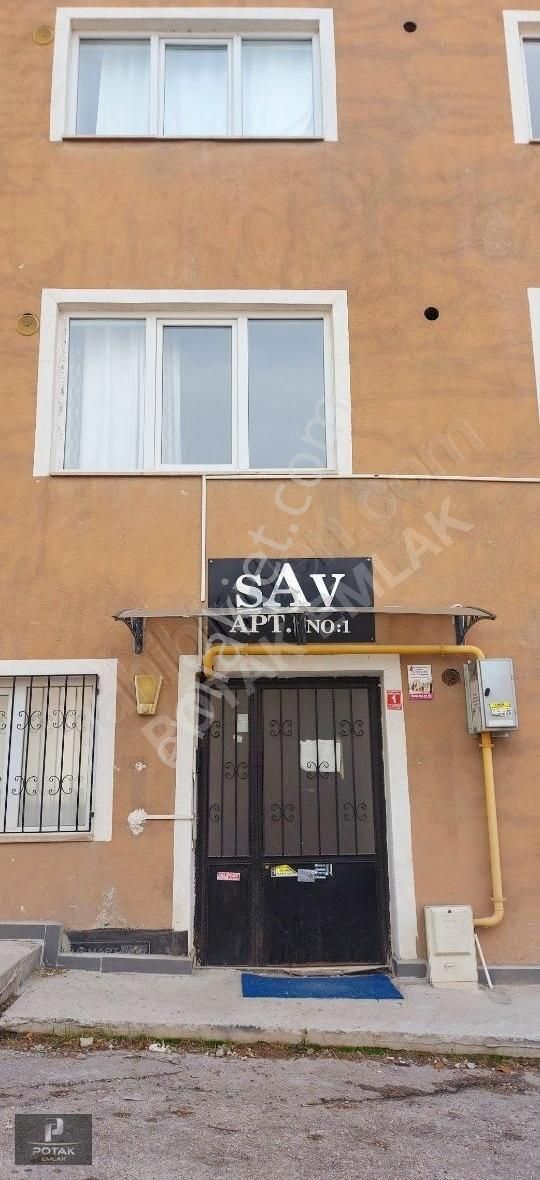 Burdur Merkez Zafer Kiralık Daire Burdur Zafer Mahallesi 2+1 Kiralık Arakat Eşyalı Daire